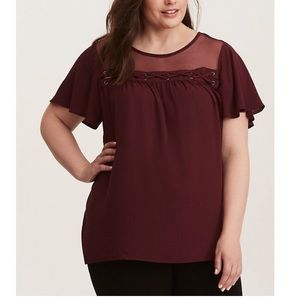 ⭐️ LAST CHANCE SALE⭐️ LACE UP TRIM MESH INSET TOP